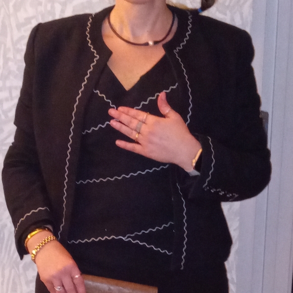 Designer, vintage, Carlisle, Women's three piece suit, size 12, color black - Picture 5 of 6